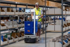 Fetch FlexShelf AMR picking fulfillment