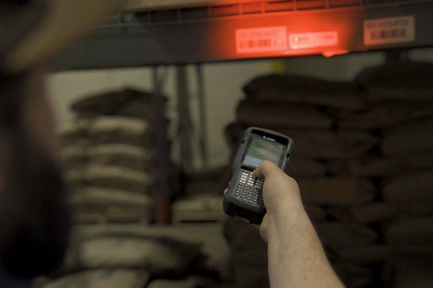Beyond the Single Line: Why Are 2D Barcodes the Backbone of Modern Supply Chains? barcode symbologies for warehouse